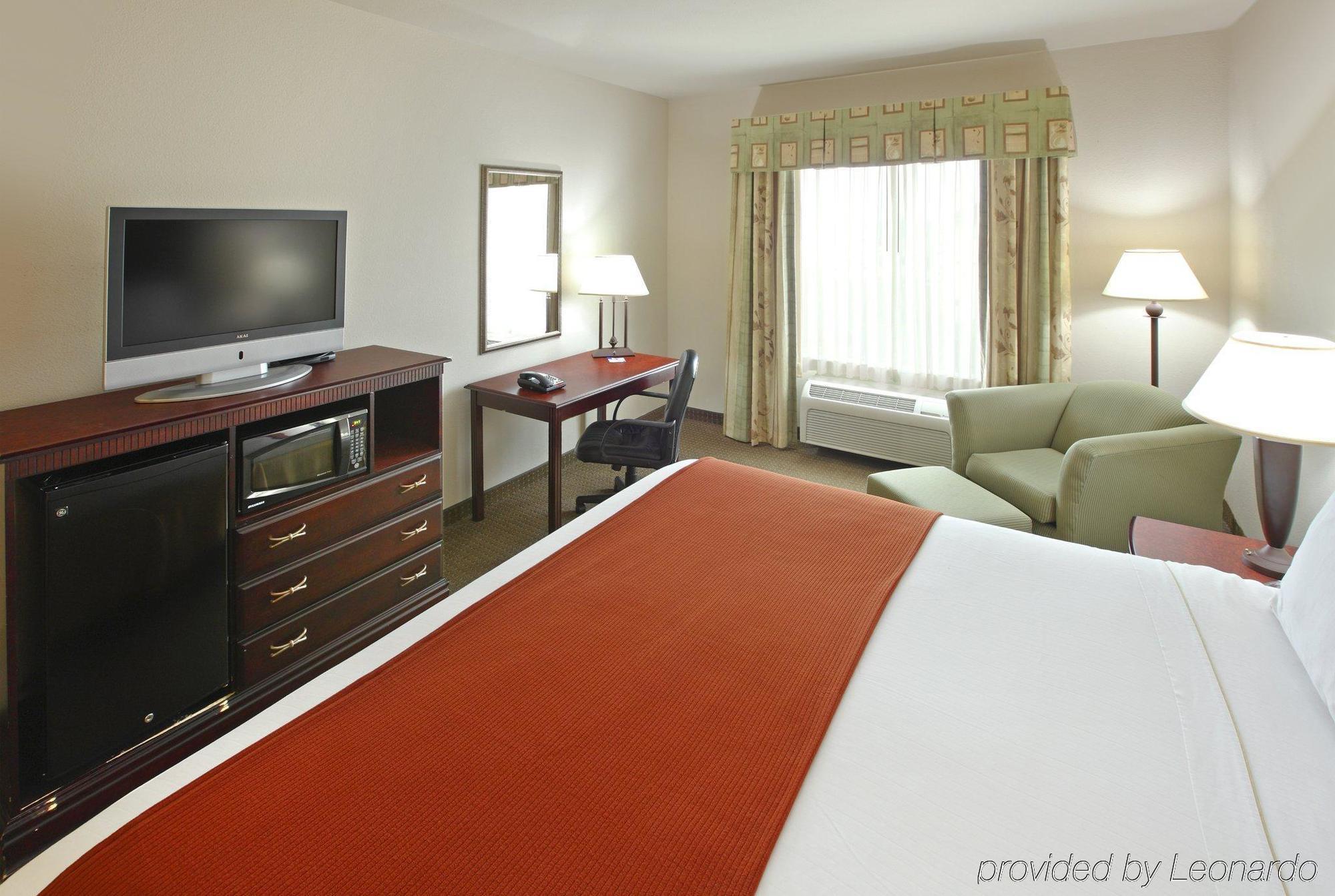 Holiday Inn Express Hotel & Suites Sherman Highway 75 By Ihg Habitación foto